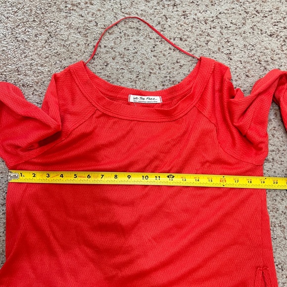 FREE PEOPLE‎ WE THE FREE Snowy Thermal Top Heatwave Small Orange long sweater - Picture 2 of 10